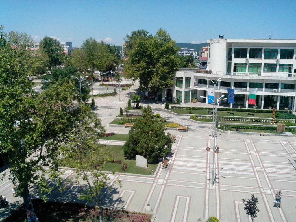 La Piazza Primorsko Rooms & Apartments Dış mekan fotoğraf