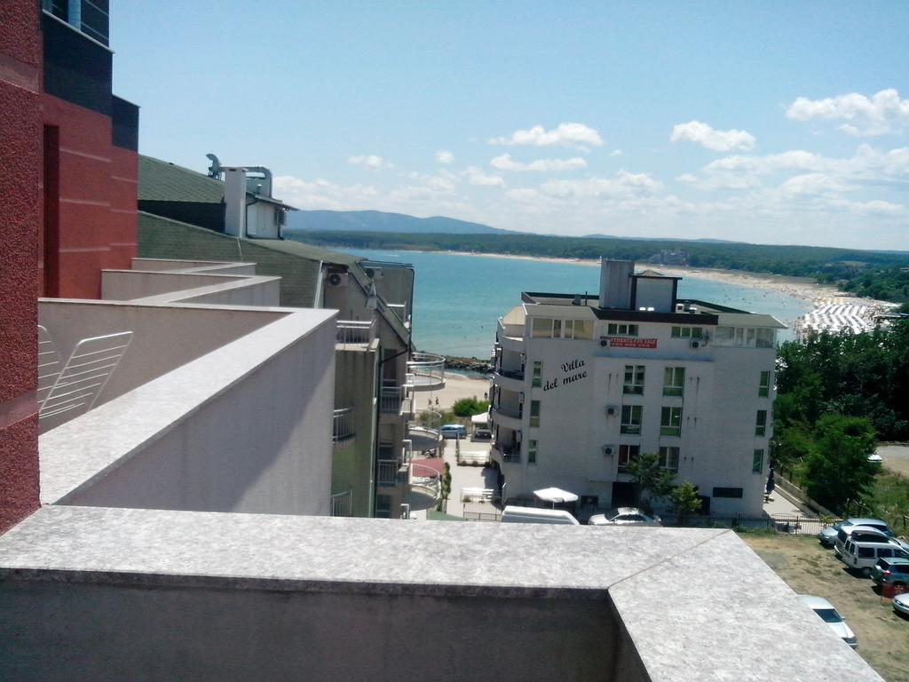 La Piazza Primorsko Rooms & Apartments Dış mekan fotoğraf