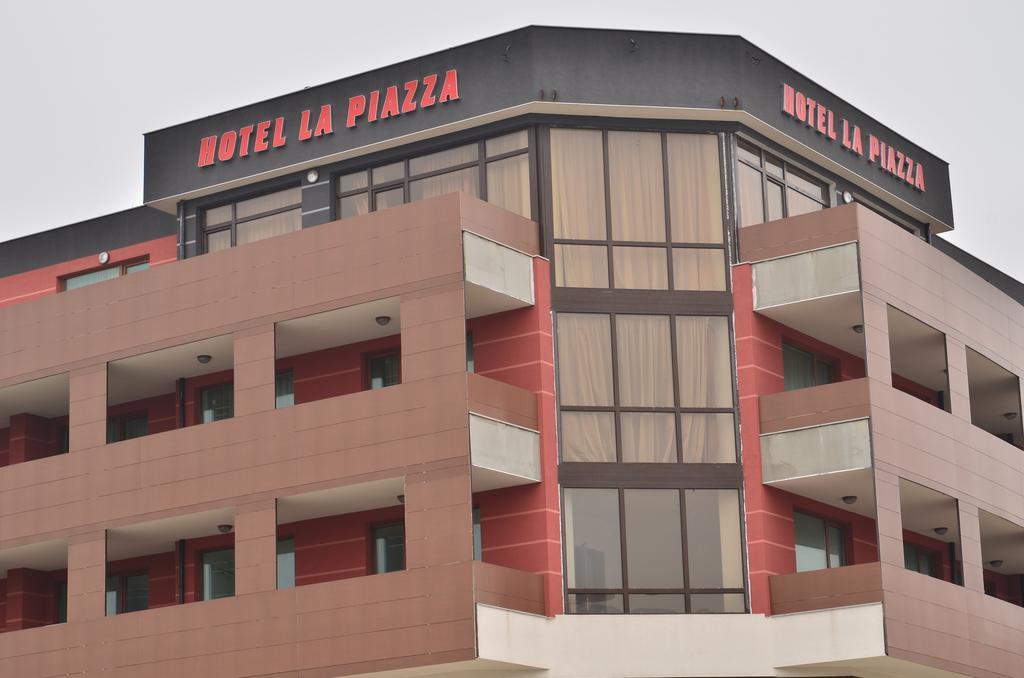 La Piazza Primorsko Rooms & Apartments Dış mekan fotoğraf